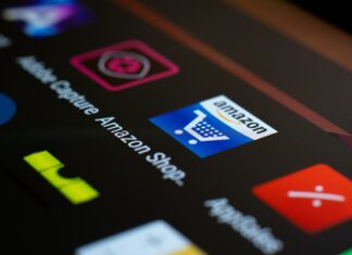 Amazon to open up physical stores in US