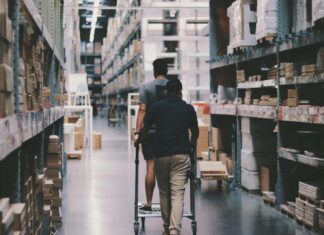 Dropshipping could replace the traditional warehousing model