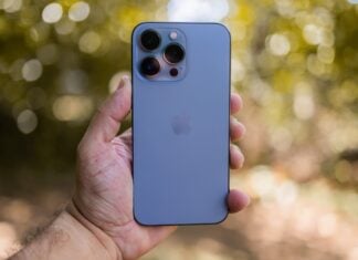 Apple to Allow Mac Users to Use iPhone Camera as Webcam