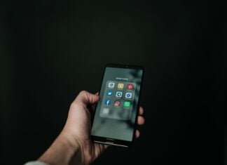 Digital Consumers are Increasingly Buying Directly from Brands