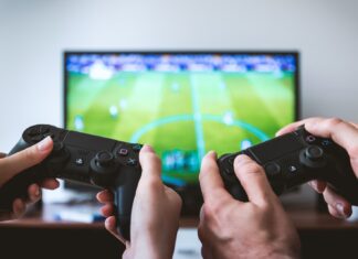 Younger Users Spend More on Video Games, Report Says
