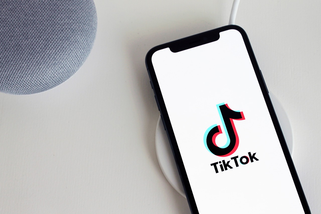 How to Use TikTok - 2023 Beginners Tutorial 