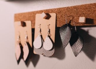 Etsy Expects Weak Third Quarter Demand